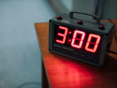 Digital stopwatch showing fitness progress and time elapsed.